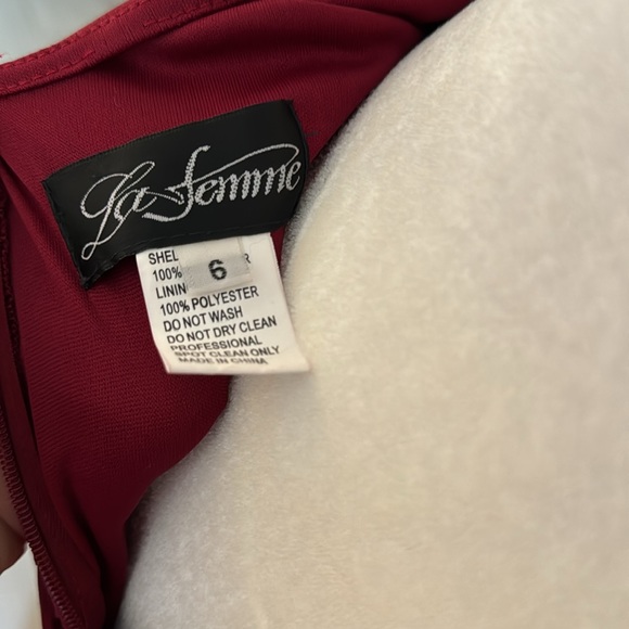 La Femme 29873 Strappy Open Back Shiny Jersey Fitted Gown - Picture 11 of 11